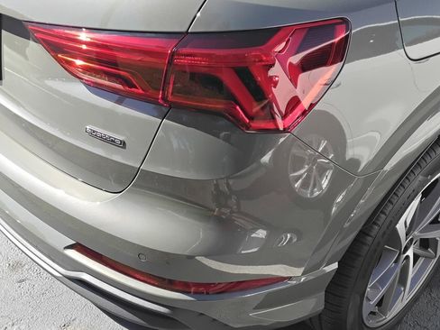 New 2025 Audi Q3 2.0T Premium image 10