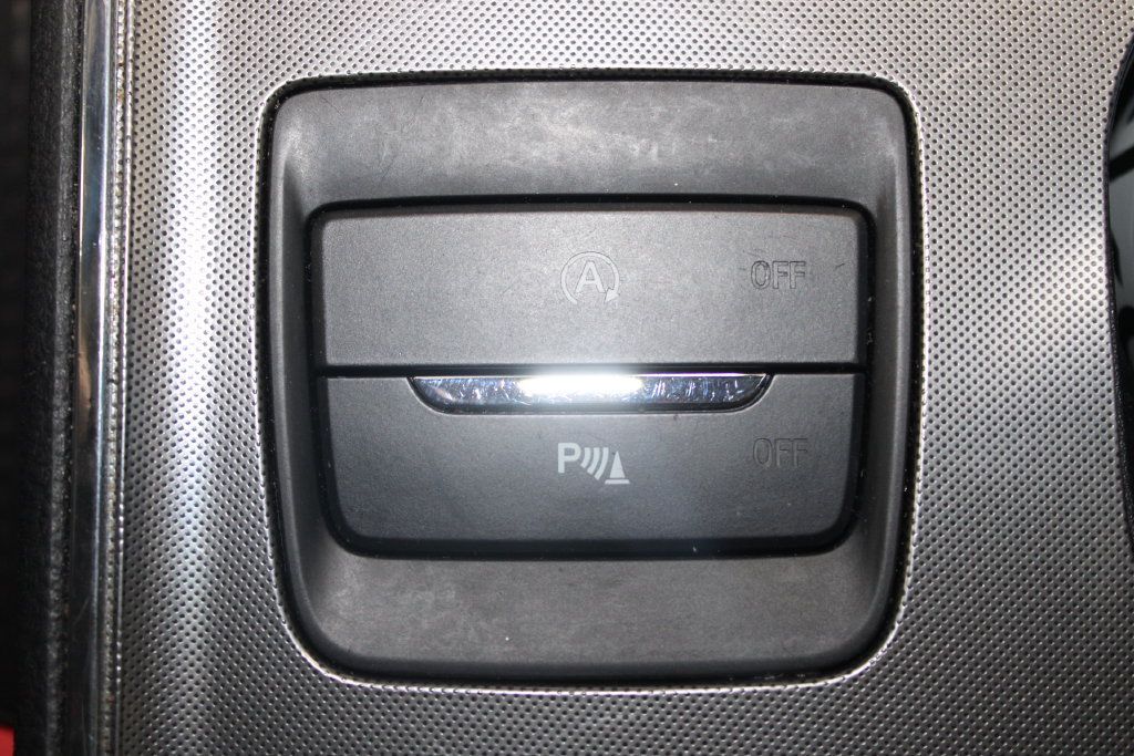 Used 2024 Ford Edge Titanium AWD/4WD image 41