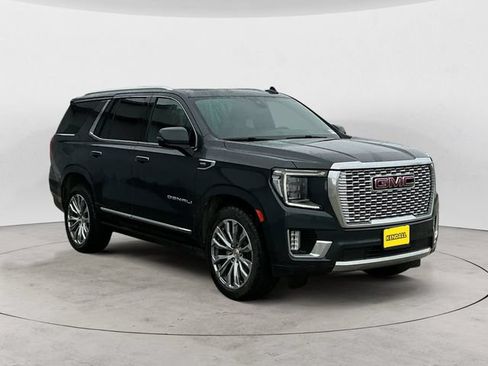 Used 2021 GMC Yukon Denali w/ Denali Premium Package AWD/4WD image 7