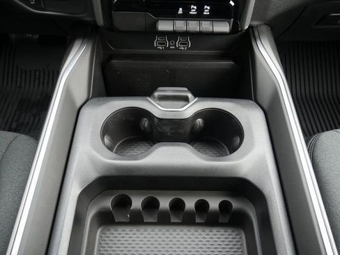 Used 2025 RAM 1500 Big Horn AWD/4WD image 25