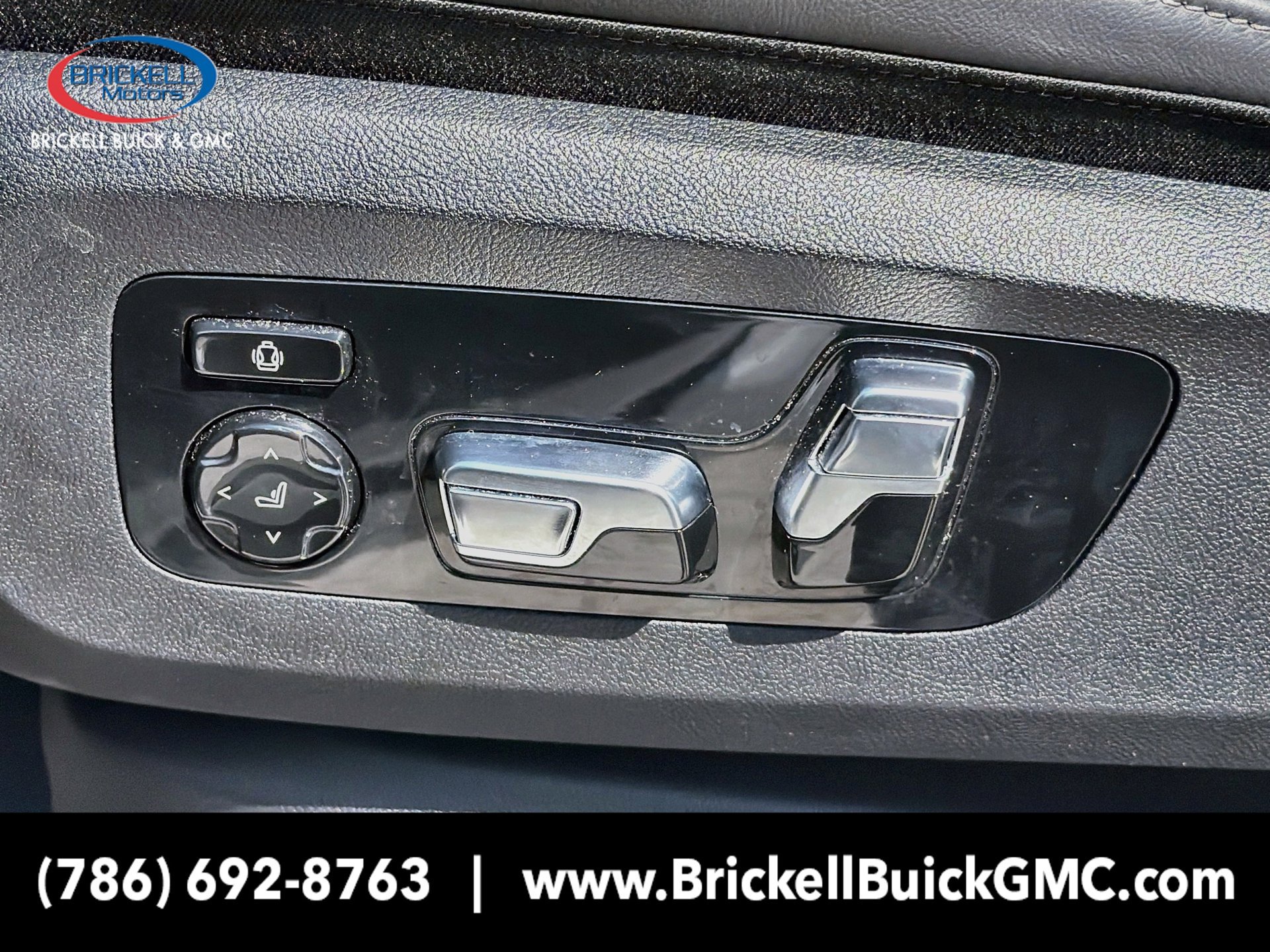 Used 2026 BMW X6 xDrive40i AWD/4WD image 26