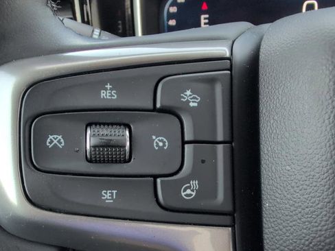 Used 2023 Chevrolet Silverado 1500 LT AWD/4WD image 15