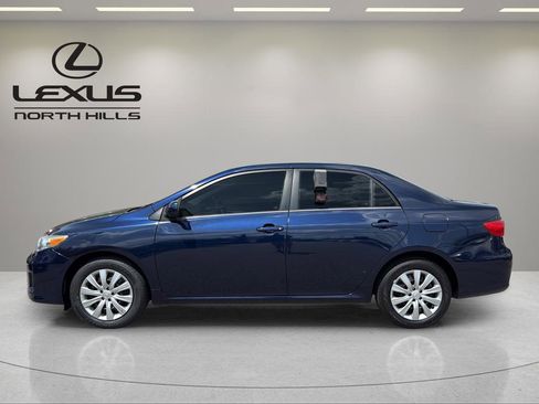 Used 2013 Toyota Corolla LE FWD image 9