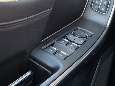 Used 2024 Ford F150 King Ranch w/ FX4 Off-Road Package image 16