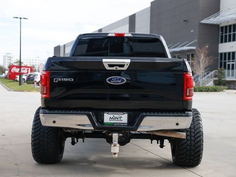 Used 2017 Ford F150 Lariat w/ Equipment Group 501A Mid image 12