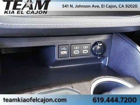Used 2023 Toyota Highlander Limited AWD/4WD image 29