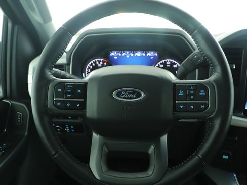 Certified 2022 Ford F150 XLT w/ Equipment Group 302A High image 16