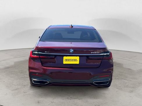 Used 2020 BMW 745e xDrive AWD/4WD image 4