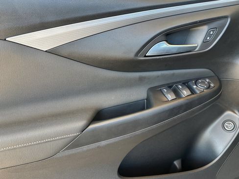 Certified 2024 Buick Envista Sport Touring FWD image 11