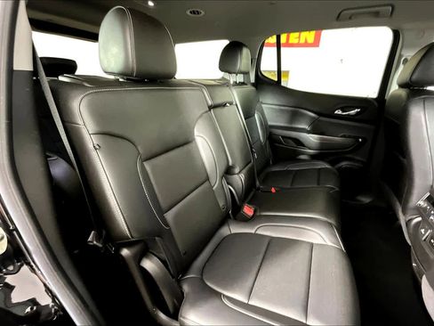 Used 2023 GMC Acadia SLT image 20