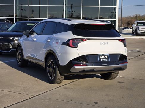 New 2026 Kia Sportage SX image 3
