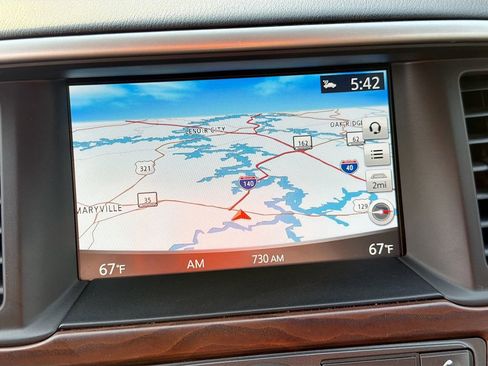 Used 2020 Nissan Pathfinder Platinum image 14