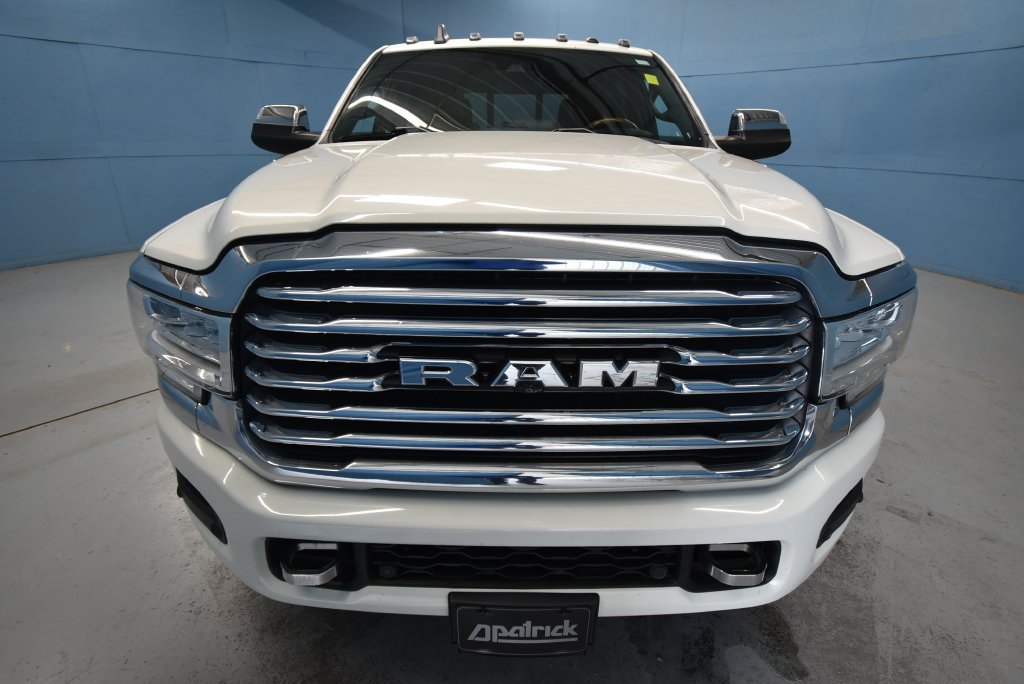 Used 2022 RAM 3500 Limited AWD/4WD image 33