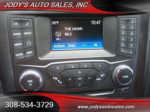 Used 2018 Ford Fusion SE w/ Equipment Group 201A image 17