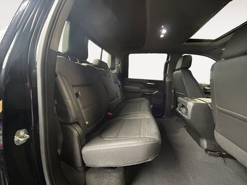 Used 2023 GMC Sierra 3500 Denali AWD/4WD image 12