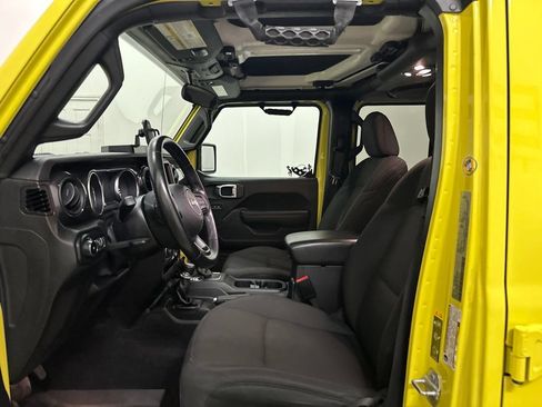 Used 2022 Jeep Wrangler Unlimited Sport AWD/4WD image 29