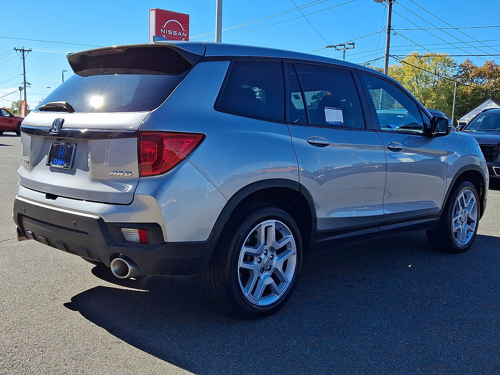 Used 2025 Honda Passport EX-L image 4