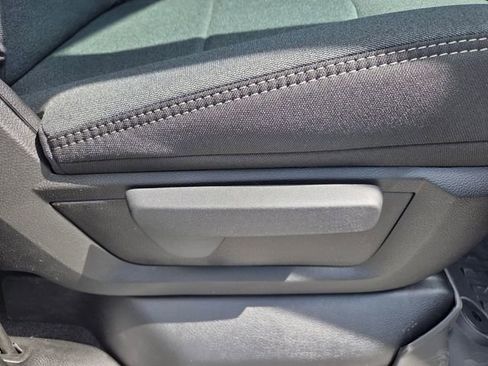 New 2026 RAM 2500 Tradesman AWD/4WD image 16