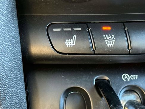 Used 2016 MINI Cooper S image 21