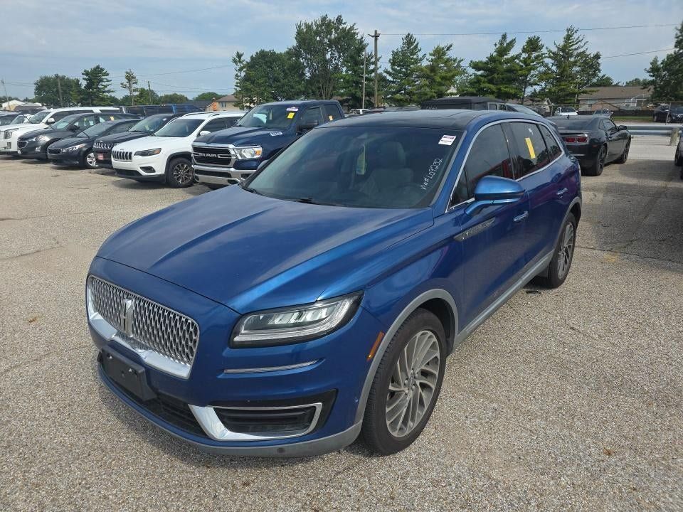 Used 2020 Lincoln Nautilus Reserve w/ Equipment Group 201A AWD/4WD image 2