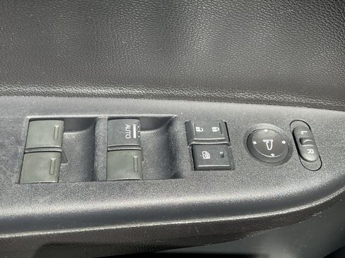 Used 2017 Honda Accord LX image 30