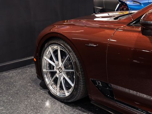Used 2022 Bentley Continental GT Speed AWD/4WD image 16