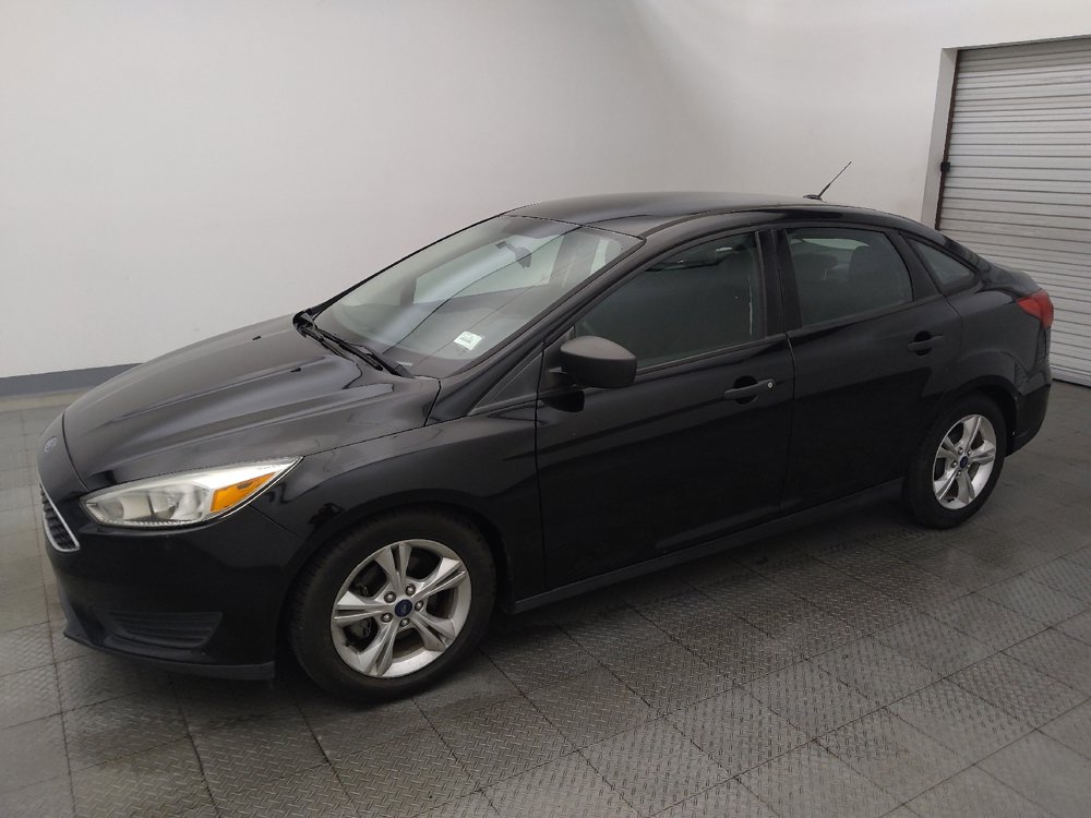 Used 2016 Ford Focus S FWD image 2
