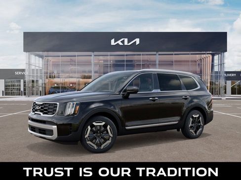 New 2025 Kia Telluride S image 3