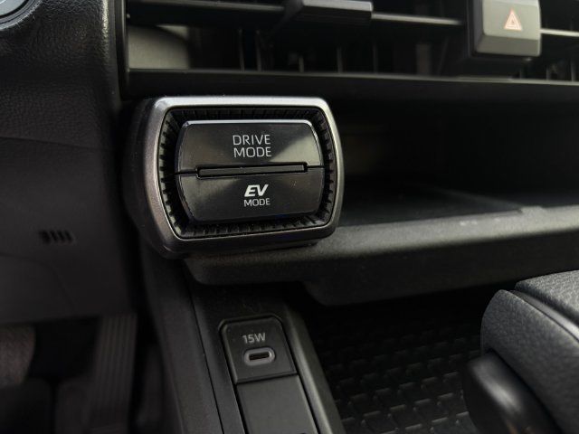 Certified 2026 Toyota RAV4 LE FWD image 33