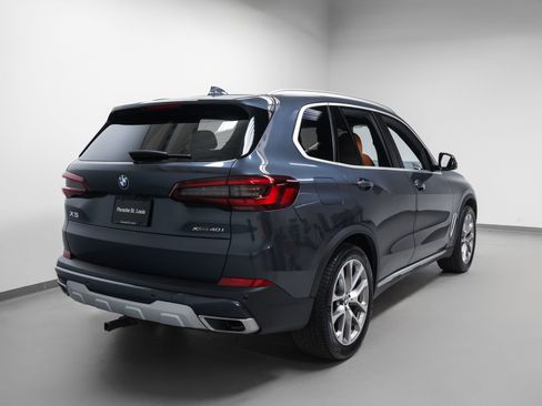 Used 2021 BMW X5 xDrive40i w/ Premium Package AWD/4WD image 12