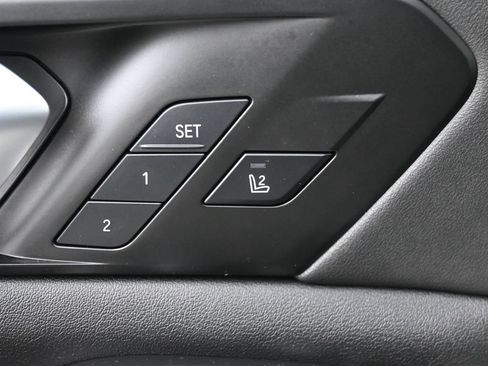 Used 2024 BMW X5 xDrive40i w/ Premium Package AWD/4WD image 5