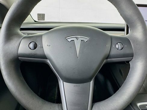 Used 2023 Tesla Model Y Long Range AWD/4WD image 48