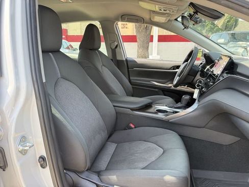 Used 2023 Toyota Camry LE FWD image 27