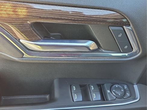 Used 2023 Chevrolet Silverado 1500 RST image 13