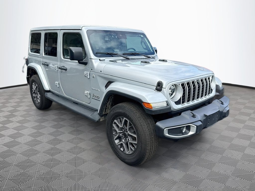 Certified 2024 Jeep Wrangler Unlimited Sahara w/ Technology Group AWD/4WD image 4