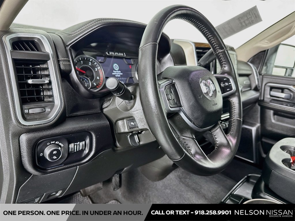 Used 2024 RAM 3500 Laramie w/ Towing Technology Group AWD/4WD image 9