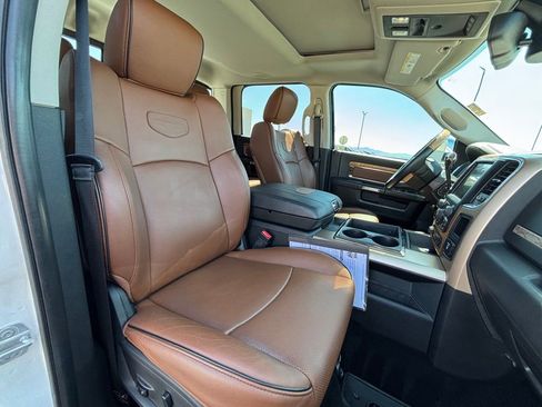 Used 2014 RAM 2500 Longhorn w/ Convenience Group image 22