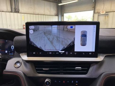 Used 2025 Ford Explorer ST-Line AWD/4WD image 48