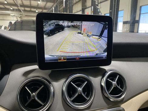 Used 2018 Mercedes-Benz GLA 250 image 6