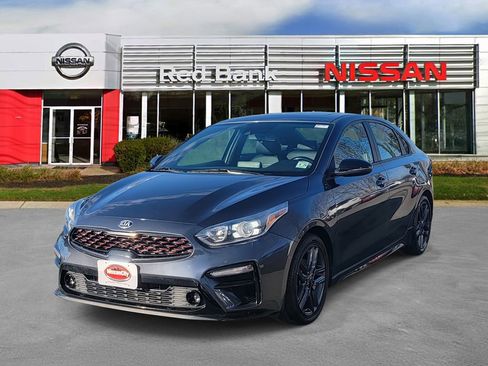 Used 2021 Kia Forte GT-Line w/ GT-Line Premium Package FWD image 4
