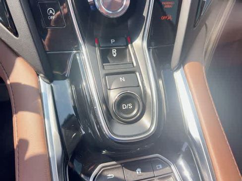 Used 2024 Acura RDX SH-AWD w/ Advance Package image 16