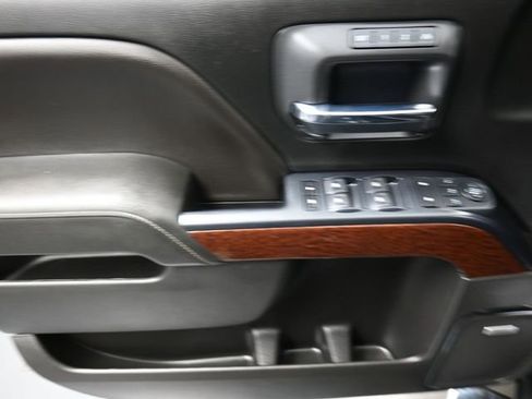 Used 2018 GMC Sierra 1500 SLT image 13