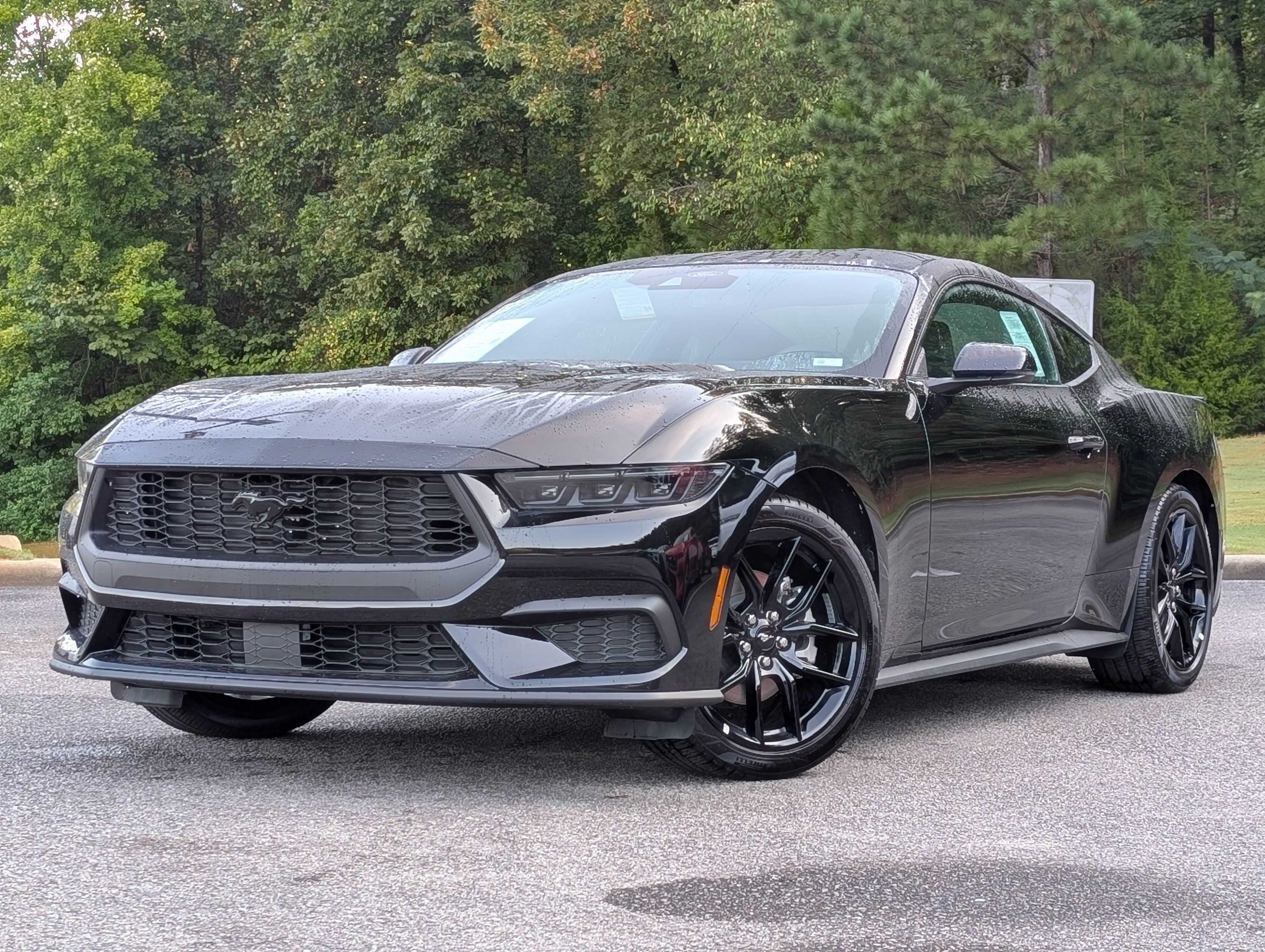 Used 2026 Ford Mustang Premium RWD image 4