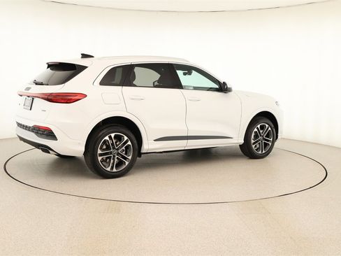 New 2025 Audi Q5 Premium image 7