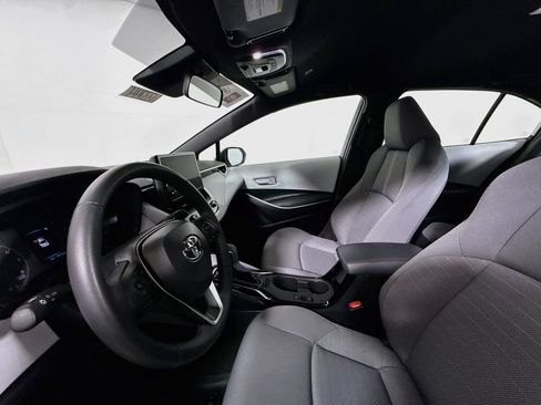 Used 2025 Toyota Corolla SE FWD image 21