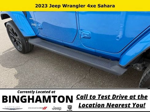 Used 2023 Jeep Wrangler Unlimited Sahara w/ Cold Weather Group AWD/4WD image 8