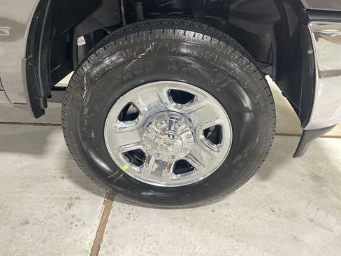 New 2026 RAM 2500 Tradesman w/ Chrome Appearance Group image 10