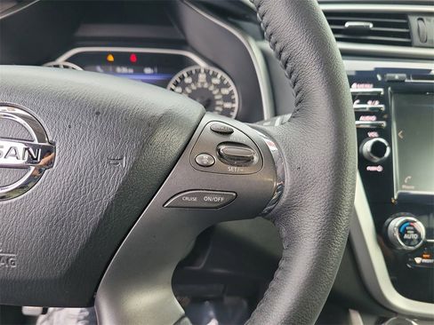 Certified 2022 Nissan Murano SV image 20