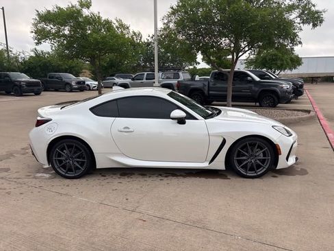 Used 2022 Subaru BRZ Limited image 4