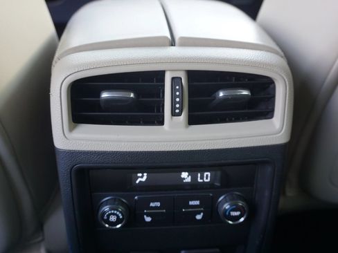 Used 2016 Buick Envision Premium AWD/4WD image 19